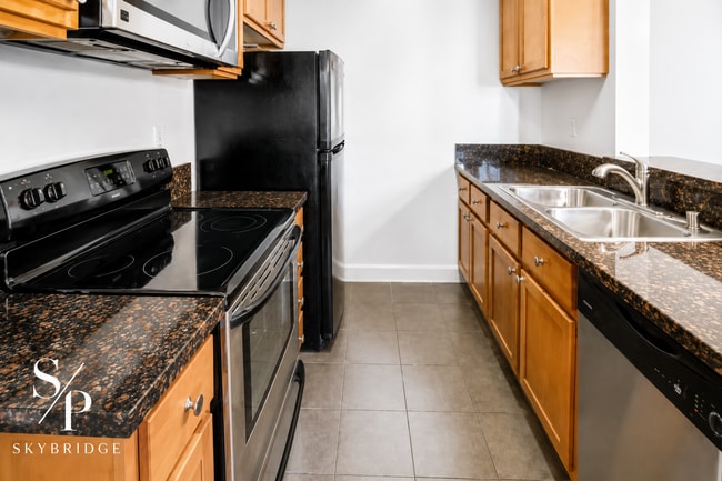 Photo - 717 sq ft 1BR in Westwood — 10982 Roebling Ave #559 Apartment