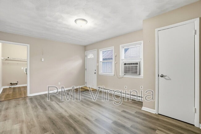 Foto del edificio - 1109 Hillside Ave