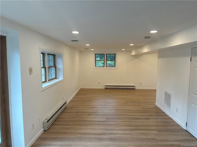 Foto del edificio - 79 Mountainside Rd