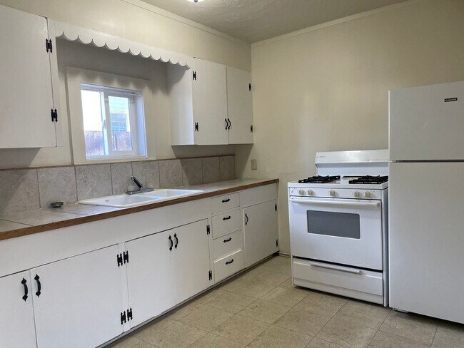 Foto del edificio - Cute 1 Bedroom 1 Bath Apartment