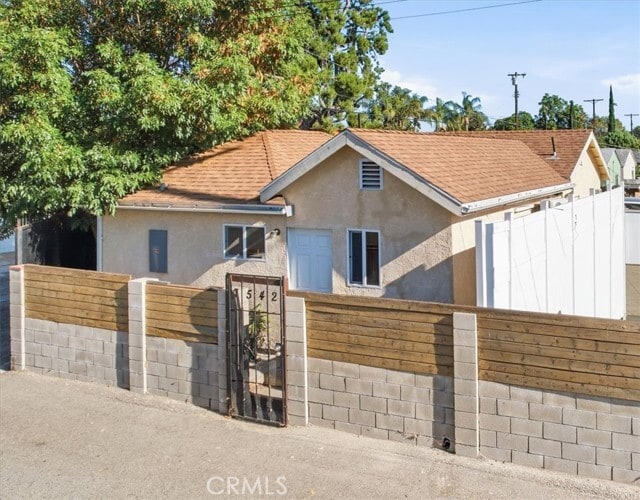 Building Photo - 7542 White Oak Ave