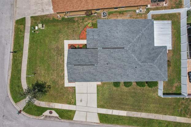 Foto del edificio - 22833 Richardson Ln