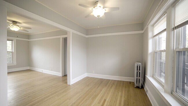 Foto del edificio - 4008 N Avers Ave