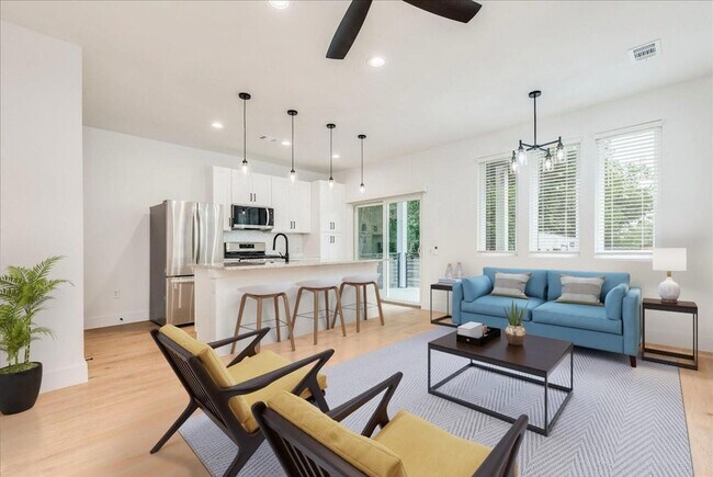 Foto del edificio - 2302 Maxwell Ln