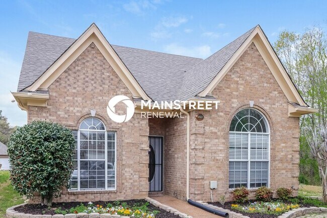Building Photo - 3 Bedroom Pet-Friendly Home in Cordova, TN with Main Street Renewal