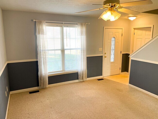 Foto del edificio - 6815 Currington Circle (Greenwood)