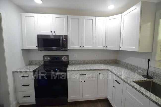 Foto del edificio - 1820 Windham Pl