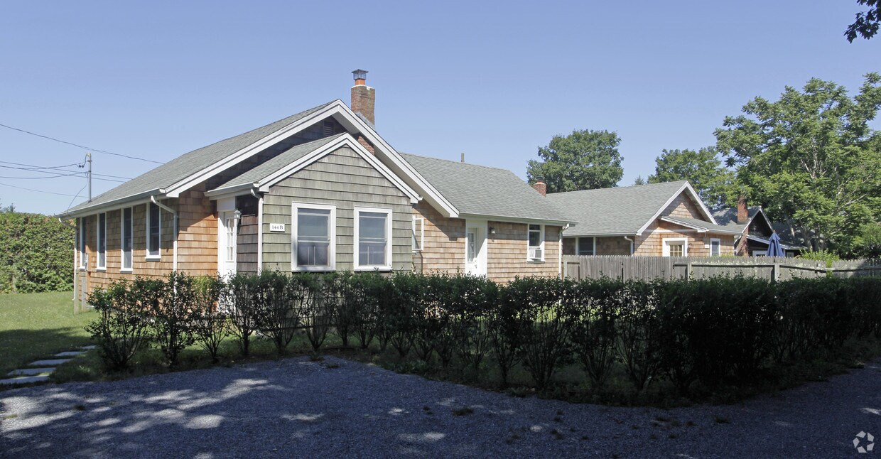 Building Photo - 144 Maple Ln