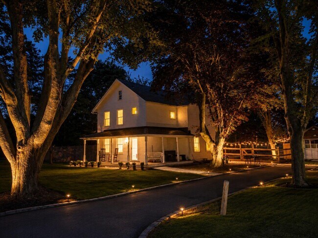 Foto del edificio - 3400 Youngs Ave