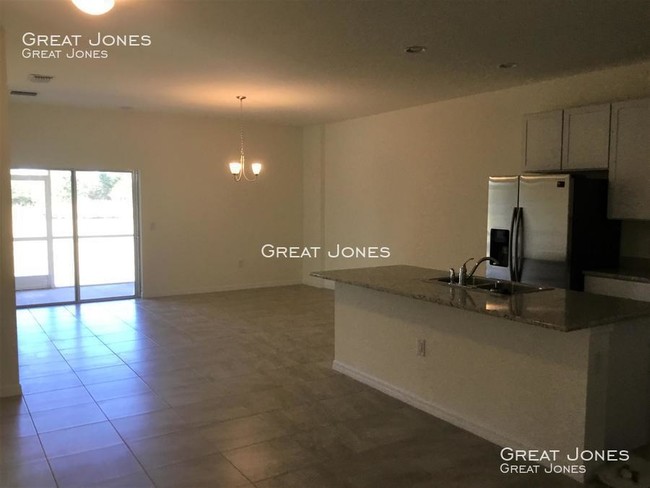 AWESOME 3/2/1 DUPLEX IN PUNTA GORDA!!! - Apartment for Rent in Punta