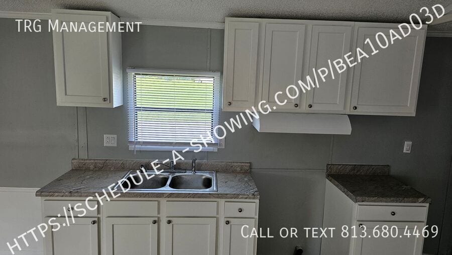 Primary Photo - 202 Albacore Ln