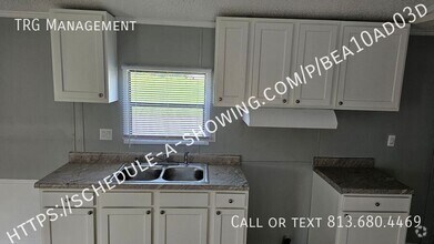Building Photo - 202 Albacore Ln