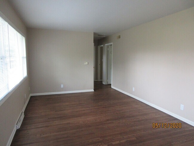 Foto del edificio - 4711 Warsaw St