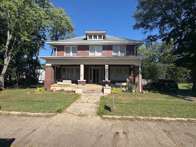Foto del edificio - Historic Downtown Murfreesboro TN 3050 SF,...