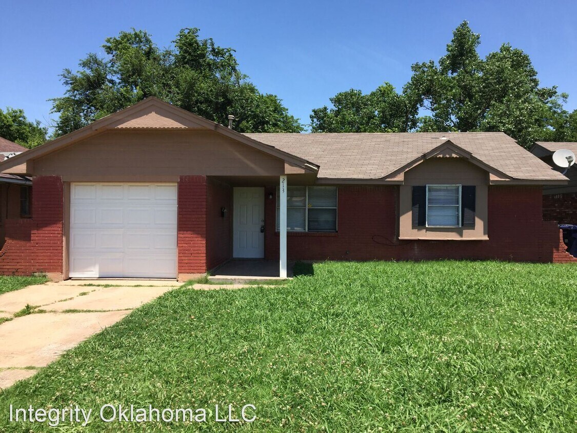 Primary Photo - 3 br, 1 bath House - 213 NW 80th Street