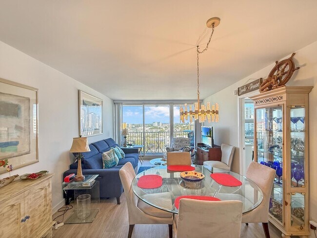 Foto del edificio - 531 N Ocean Blvd