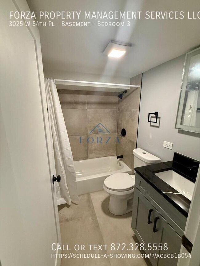 Foto del edificio - 3025 W 54th Pl