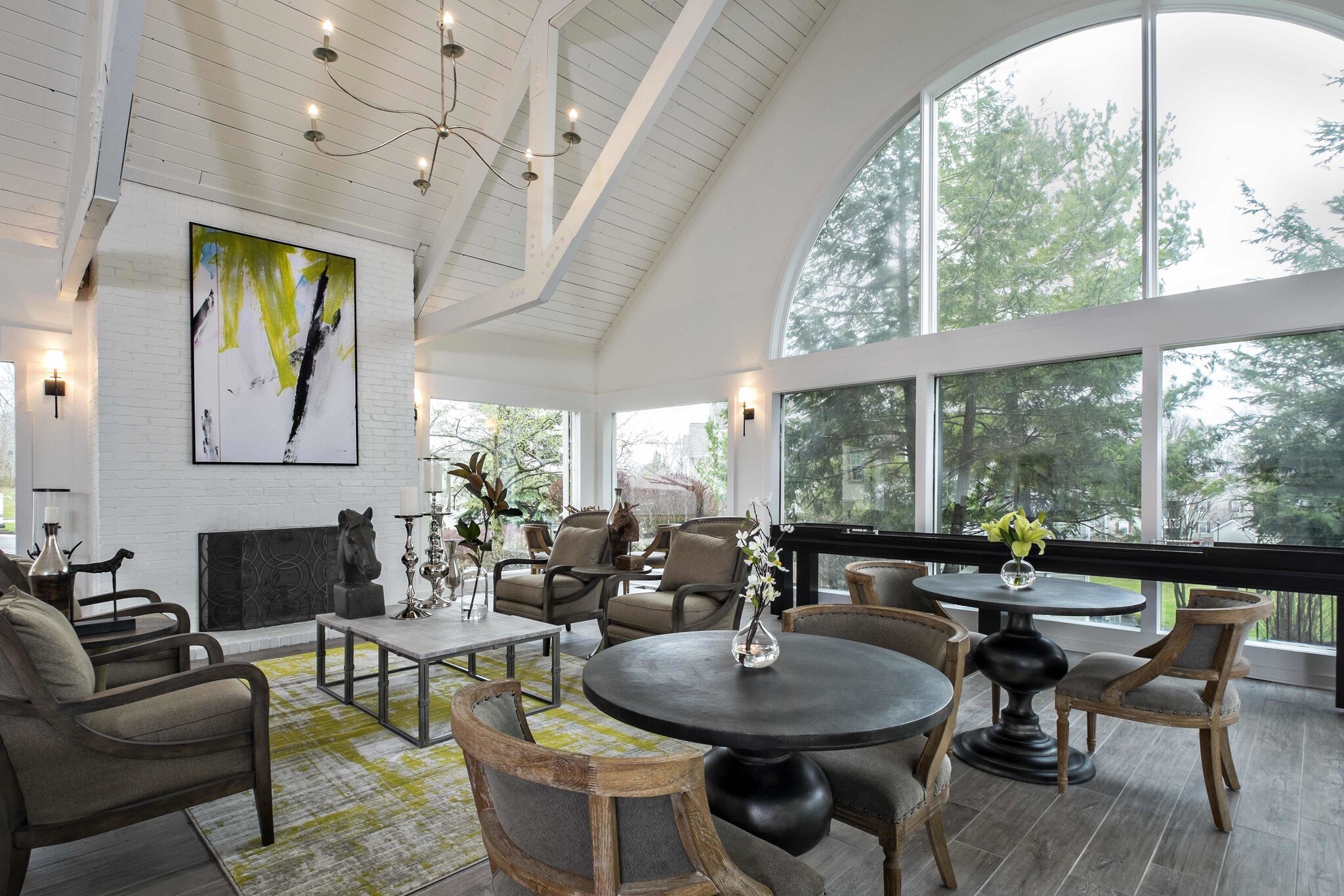 Royal Oaks Apartments – photo 3