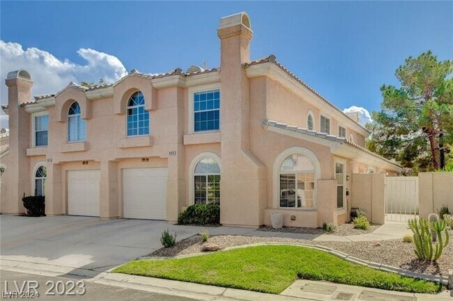 Foto del edificio - 8429 Sewards Bluff Ave