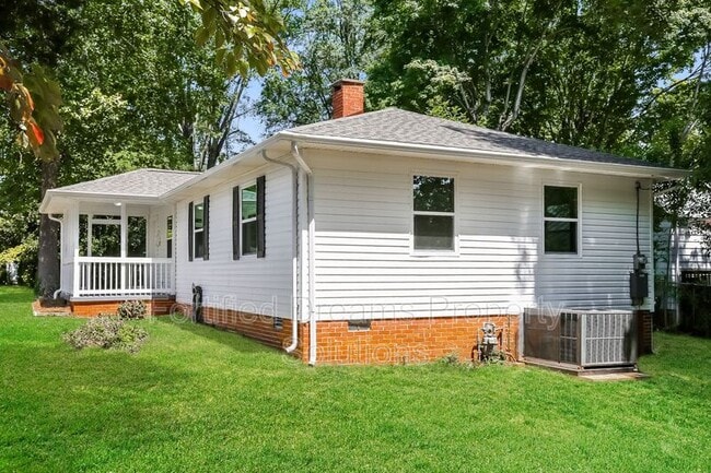 Foto del edificio - 2513 Timber Ln