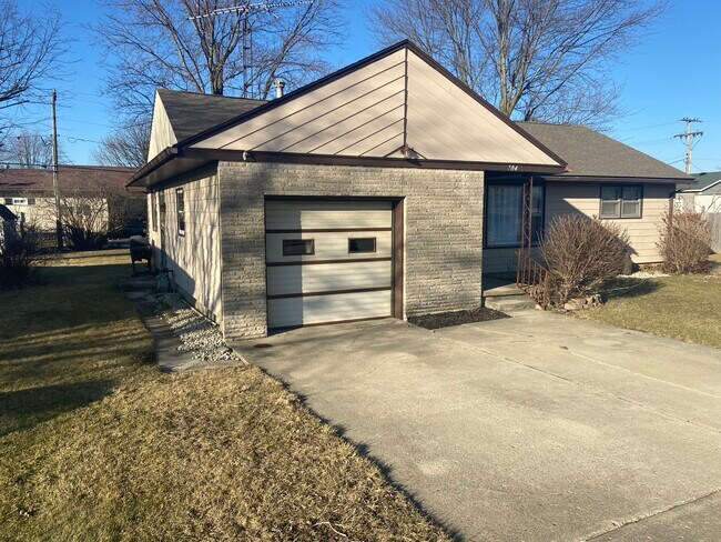 Front of the House - Street View. Facing South-East. - 704 E Pike St