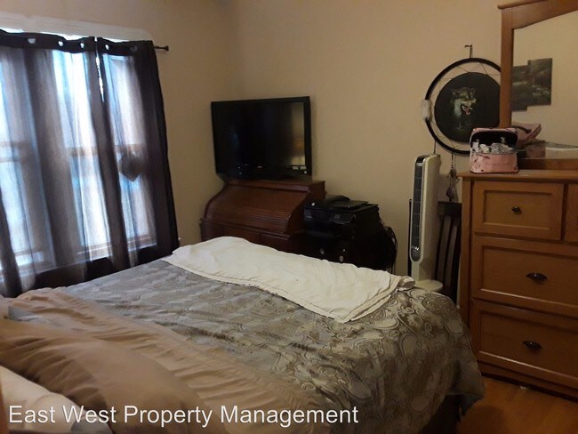 Foto del edificio - 2525-2527 W 2nd St