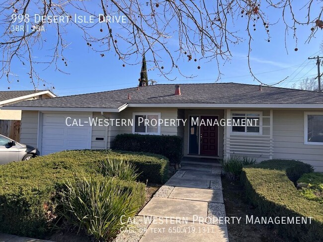 Foto del edificio - 998 Desert Isle Dr