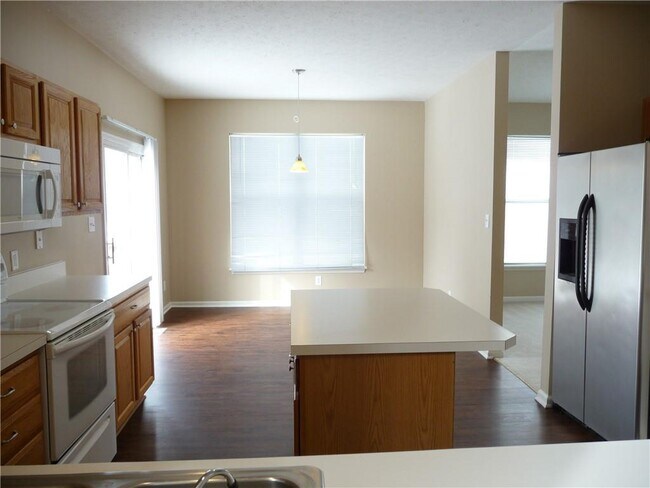 Building Photo - 13502 Flintridge Pass