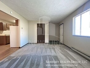 Building Photo - 16 Clearview Meadows