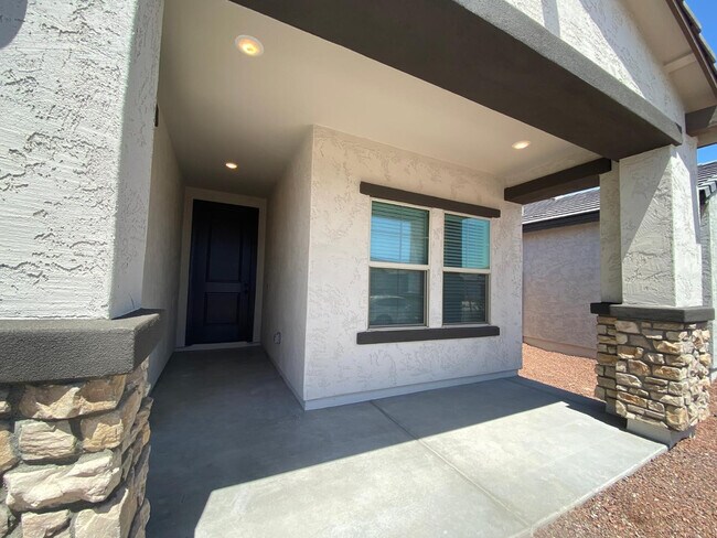 Foto del edificio - 23414 W Raymond St