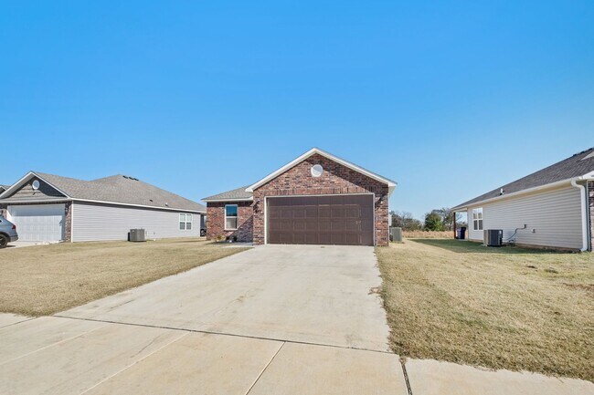 Foto del edificio - Beautiful and Spacious Home!