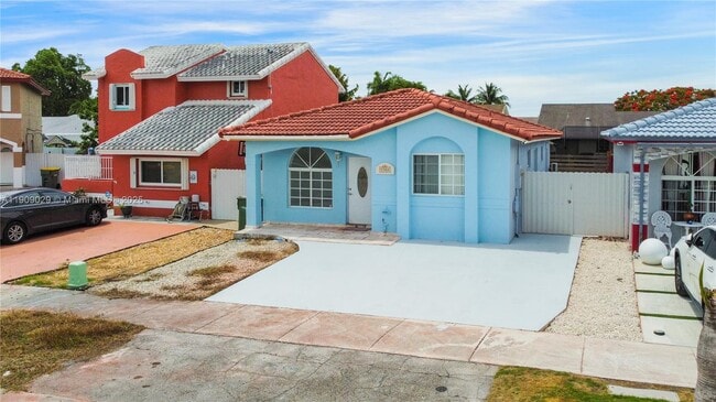 Foto del edificio - 1382 SE 11th Pl