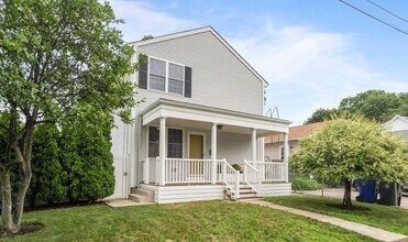 Building Photo - 25 Towanda Dr