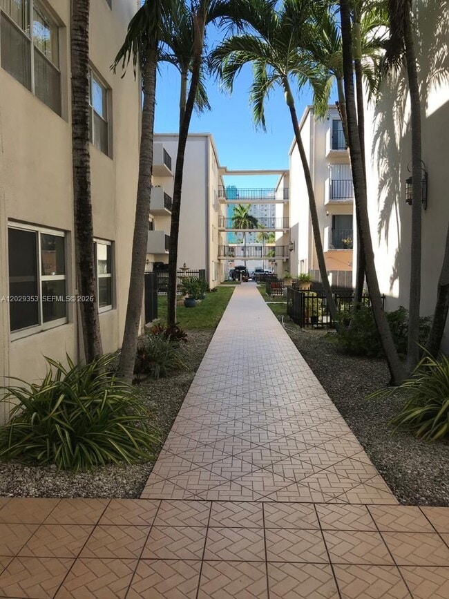Foto del edificio - 5505 NW 7th St