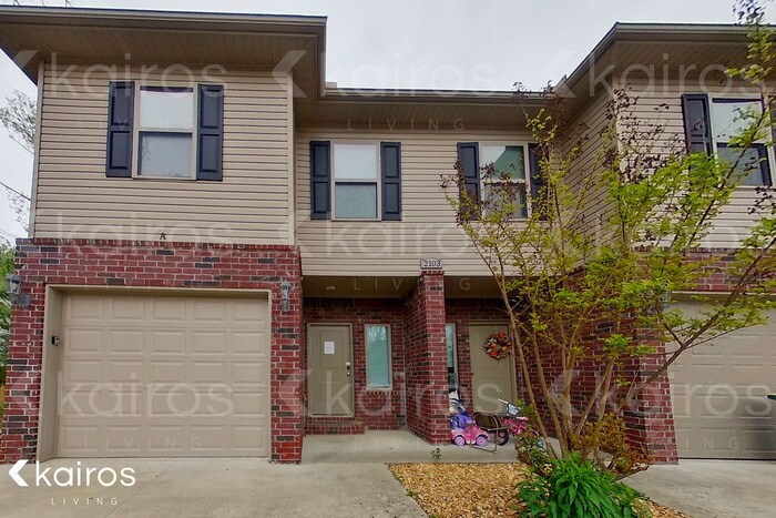 Primary Photo - 2103 Perry Street Unit A