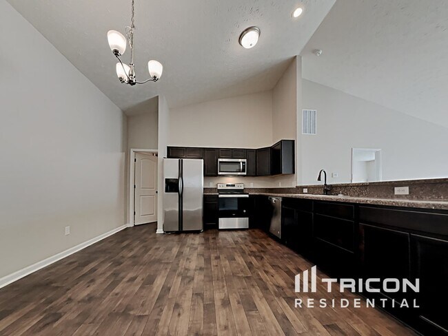 Building Photo - 2902 Pointe Harbour Drive Indianapolis IN