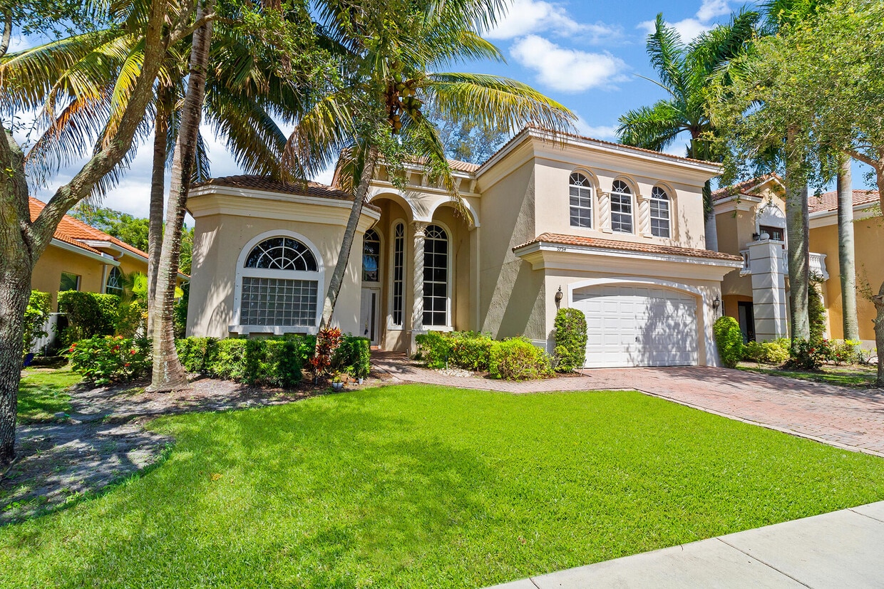Foto principal - 9754 Palma Vista Way
