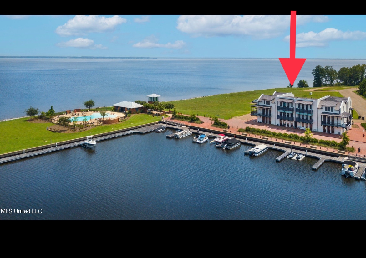 147 Republic St Unit 203, Madison, MS 39110 Condo for Rent in Madison