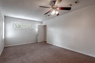 Building Photo - 2538 Sycamore Ave