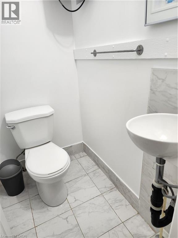 Photo du bâtiment - 25 W 4th St