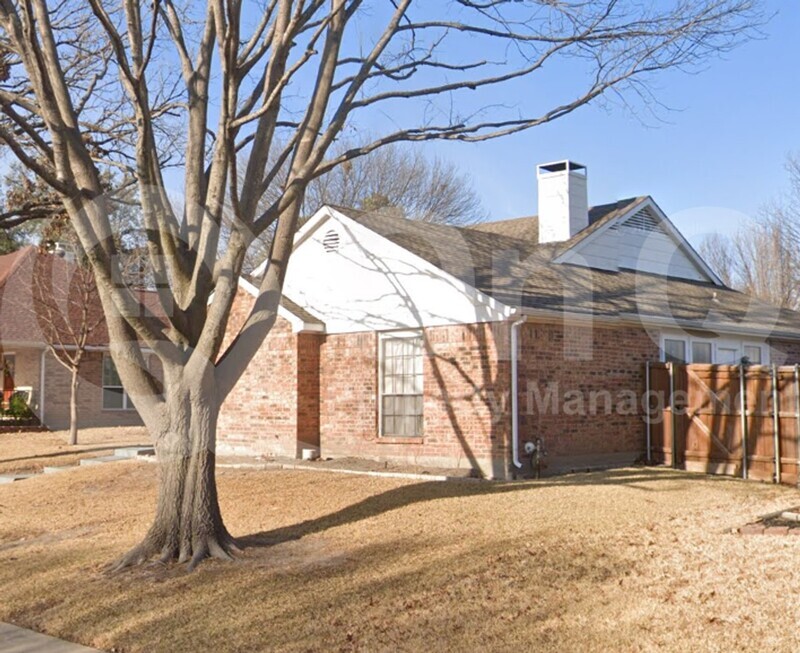 Building Photo - 5309 Greenbrook Dr