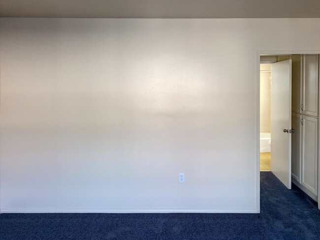 Foto del edificio - 1135 W 90th St