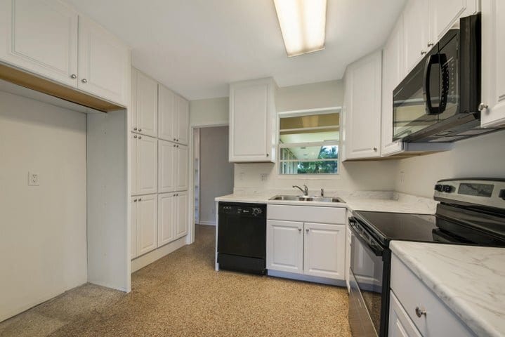 Photo - 2022 Collier Ave (Lake Worth Beach, FL)