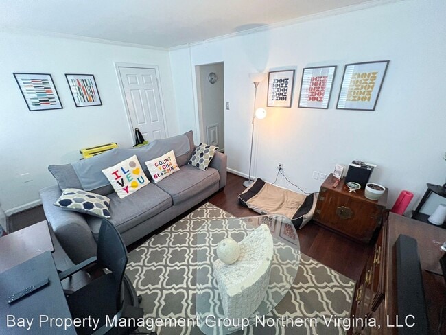 Building Photo - 1 br, 1 bath House - 428 N Armistead St. # T1