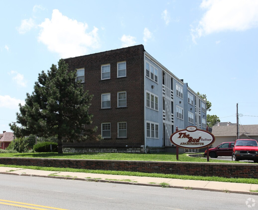 Foto principal - The Bud Sullivan Apartments