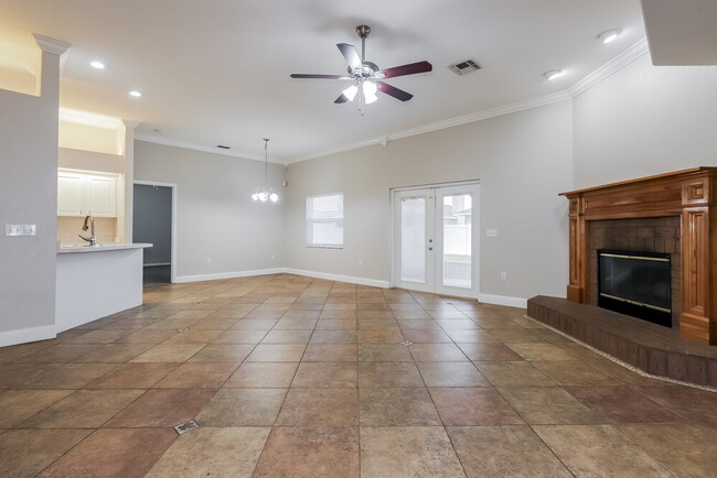 Building Photo - 7734 Ashford Dr