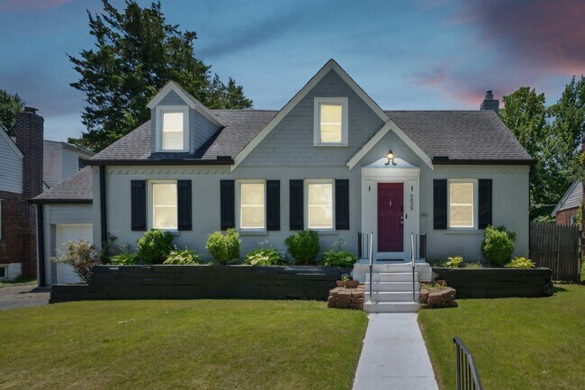 Building Photo - 6838 Raymond Ave