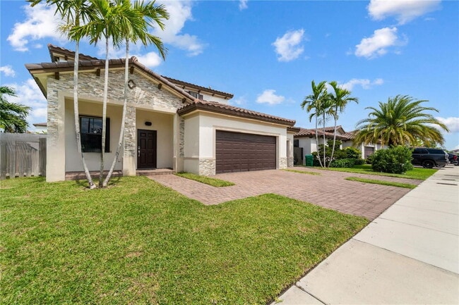 Building Photo - 128 SW 128th Pl