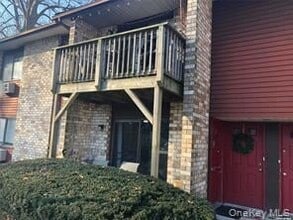 Building Photo - 263 River Ave