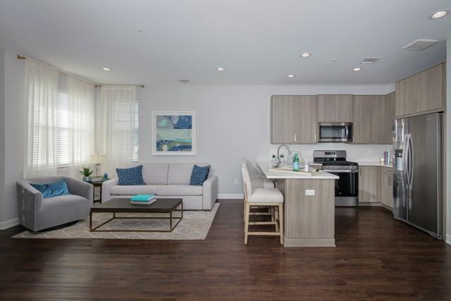Foto del edificio - 121 Sutton Ct